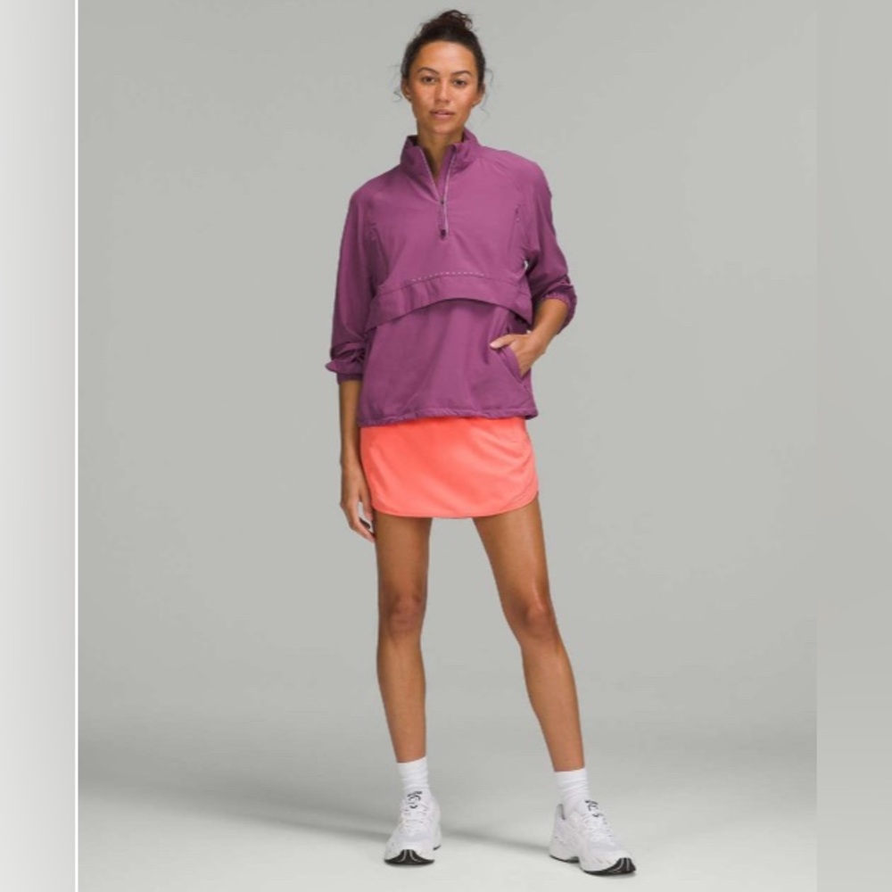 Like New Lululemon Hotty HW skirt color Raspberry Cream  s. 4 running athletic‎